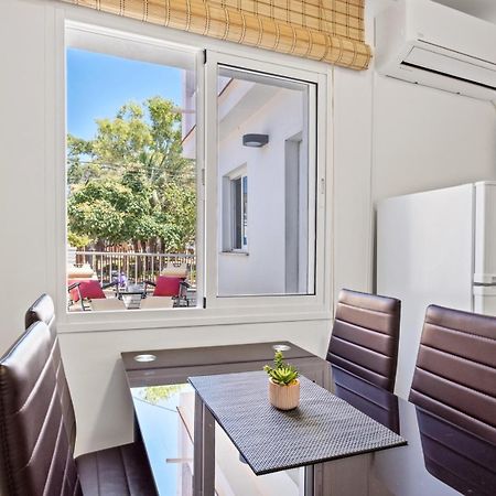 Apartamento En La Playa Con Terraza Malaga Exterior photo